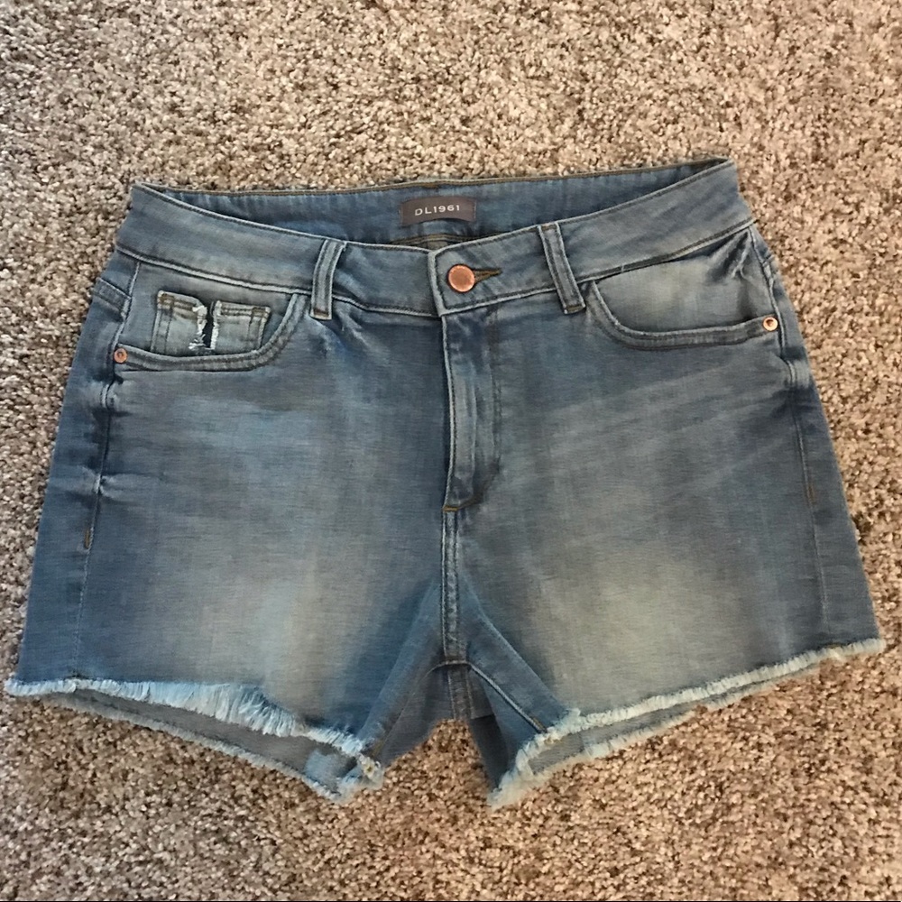 DL 1961 Karlie Boyfriend Shorts
